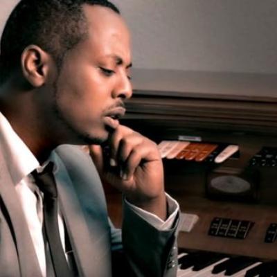 Kizito Mihigo, Organiste Compositeur